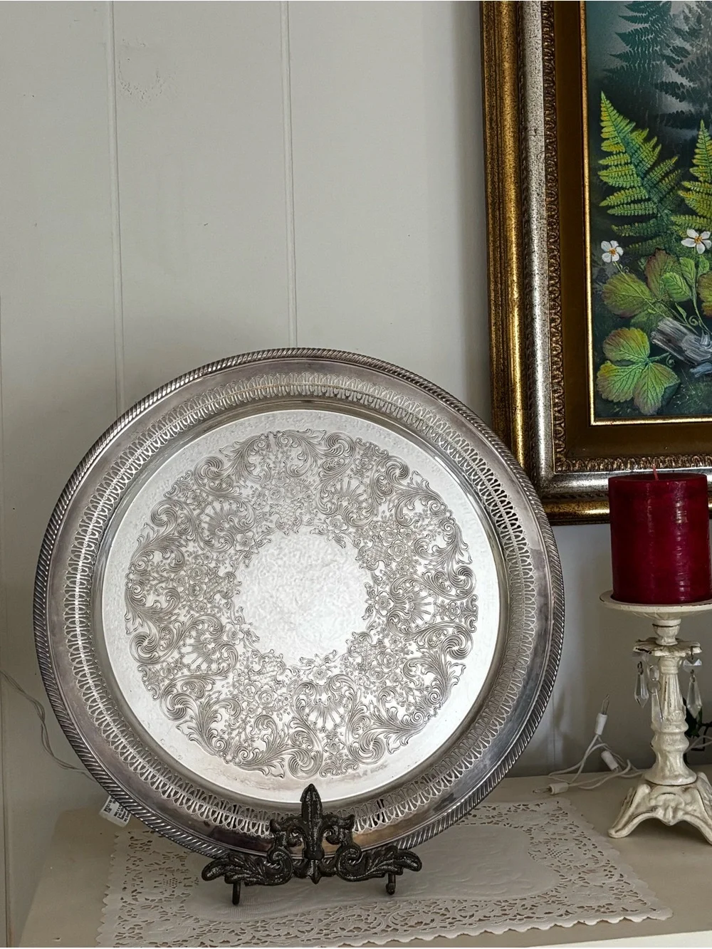 Ornate Silver Plated Platter 15” Round. Wm Rogers Vintage